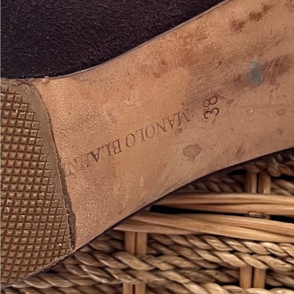 Manolo Blahnik brown suede tall boot - Picture 3 of 4